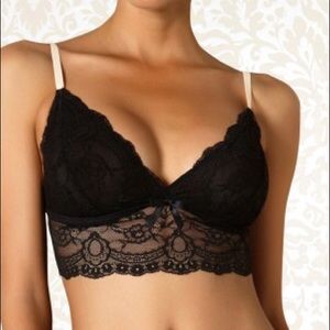 Britney Spears Triangle Wireless Bra